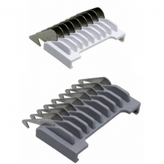 Lot de deux faux peignes en acier 1170/1881